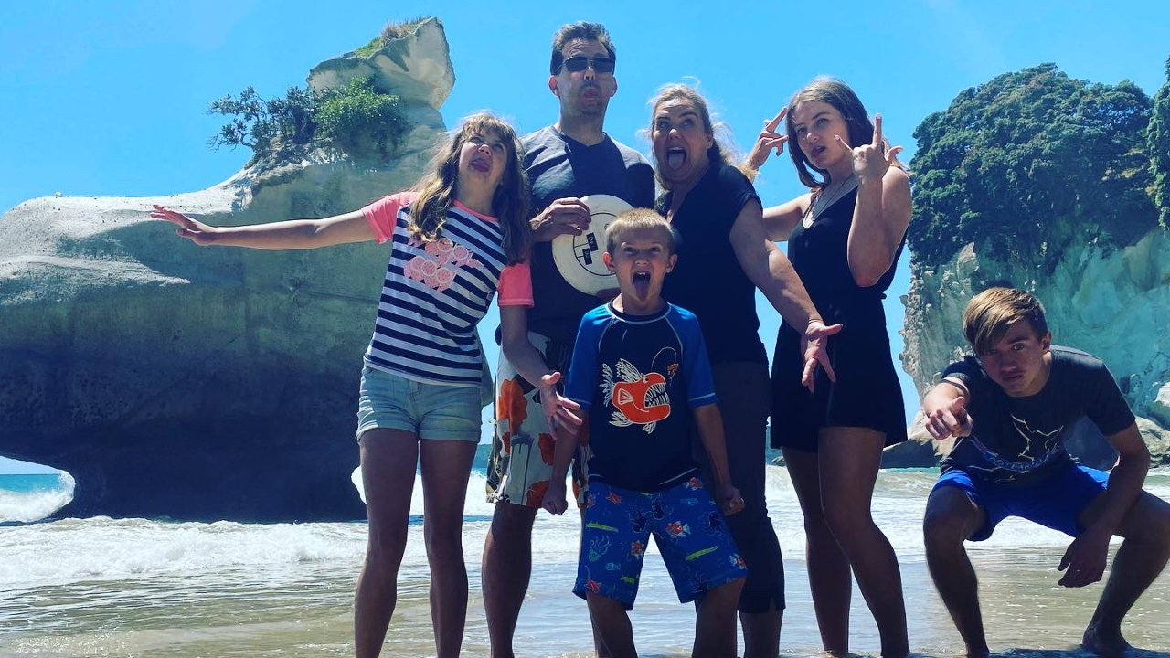 Off-Season Traveling: How to Save Money & Avoid Crowds